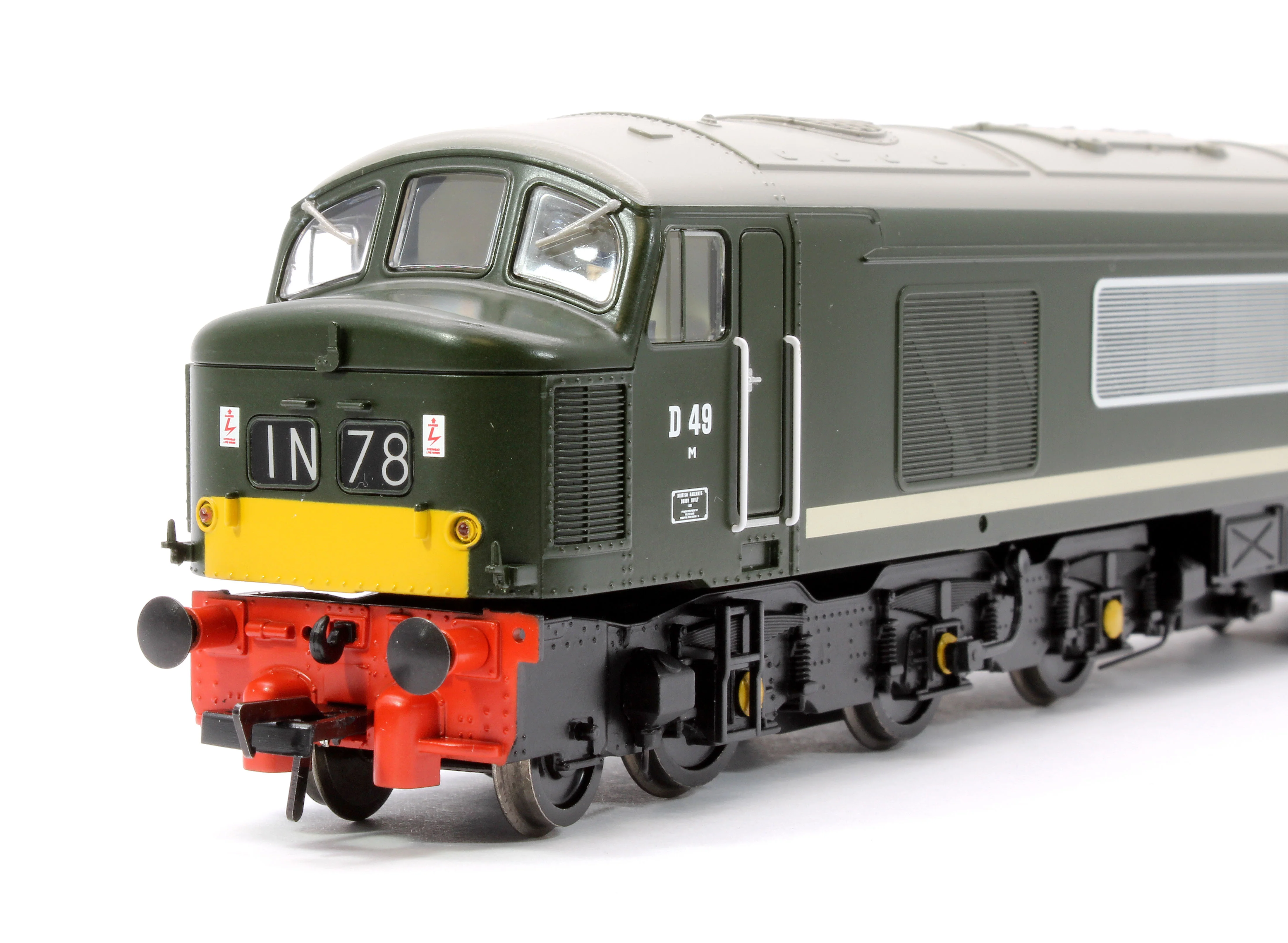 32-678ASF Class 45 Split Centre H/C D49 'The Manchester Regiment' BR Green (Small Yellow Panels) Diesel Locomotive - DCC Sound - Image 8
