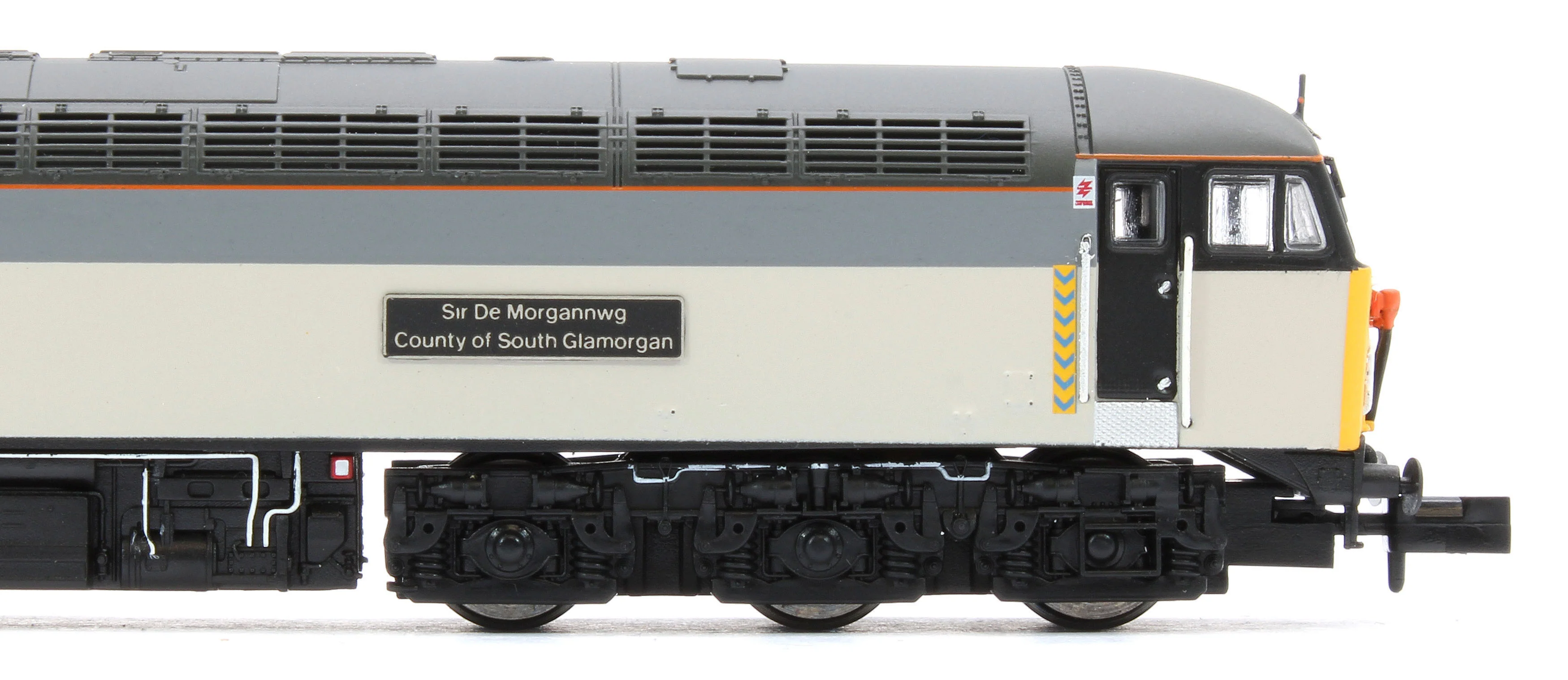 GM2210701 Class 56 032 County of South Glamorgan Railfreight Metals Diesel Locomotive - Image 10
