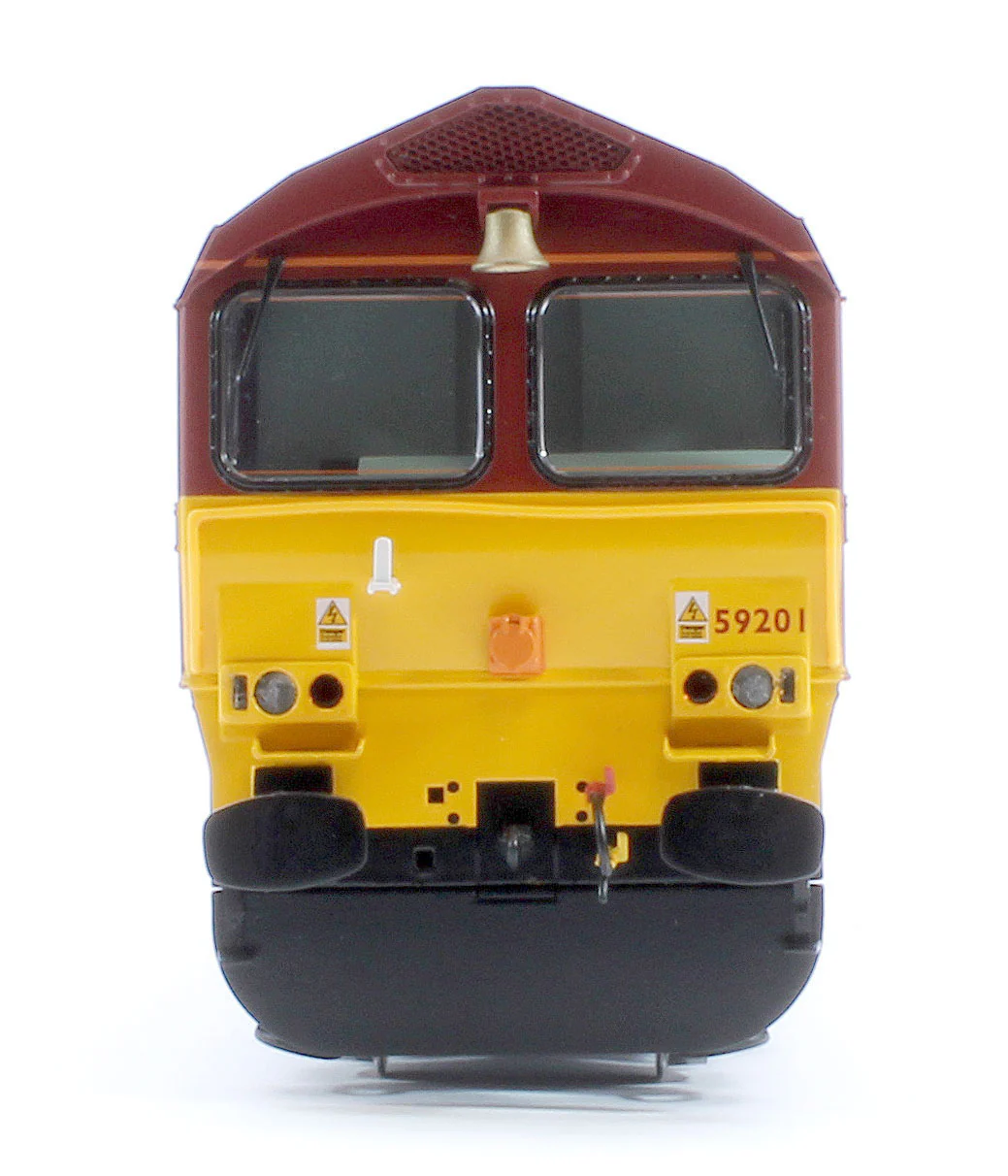 4D-005-005 Class 59 59201 EWS Vale of York Diesel Locomotive - Image 8