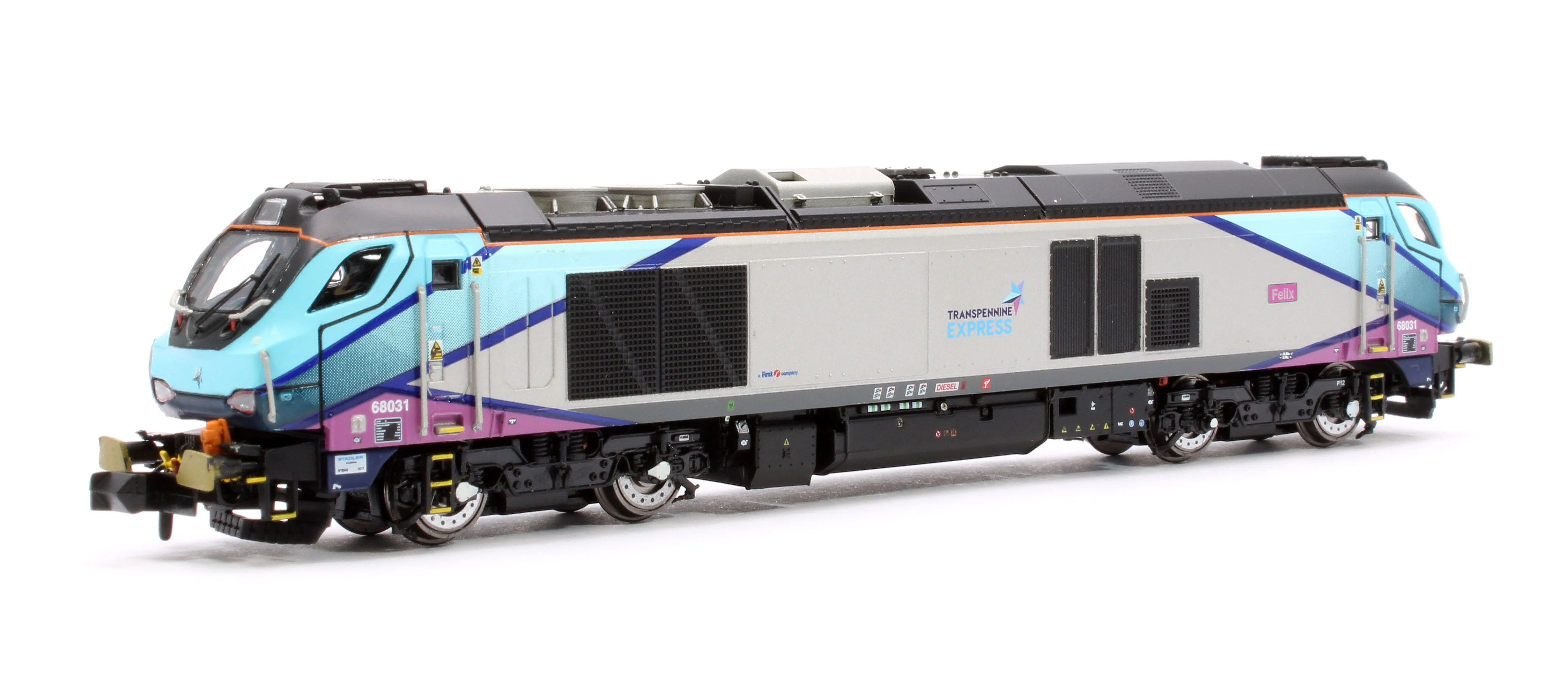 Class 68 Felix 68031 Transpennine Express Diesel Locomotive - Image 3