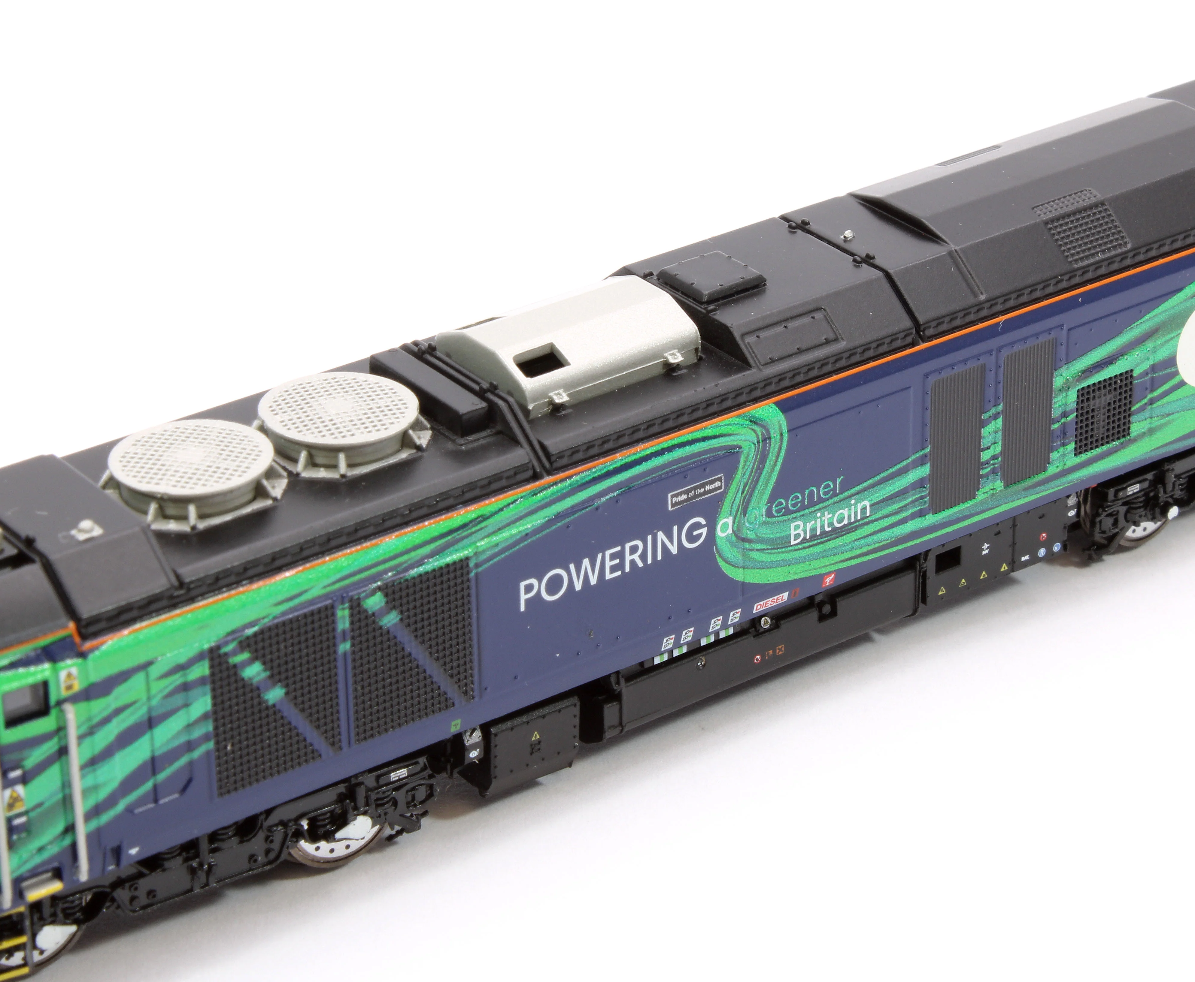 2D-022-016S Class 68 Pride of the North 68006 New DRS/NTS Green Diesel Locomotive - DCC Sound - Image 11