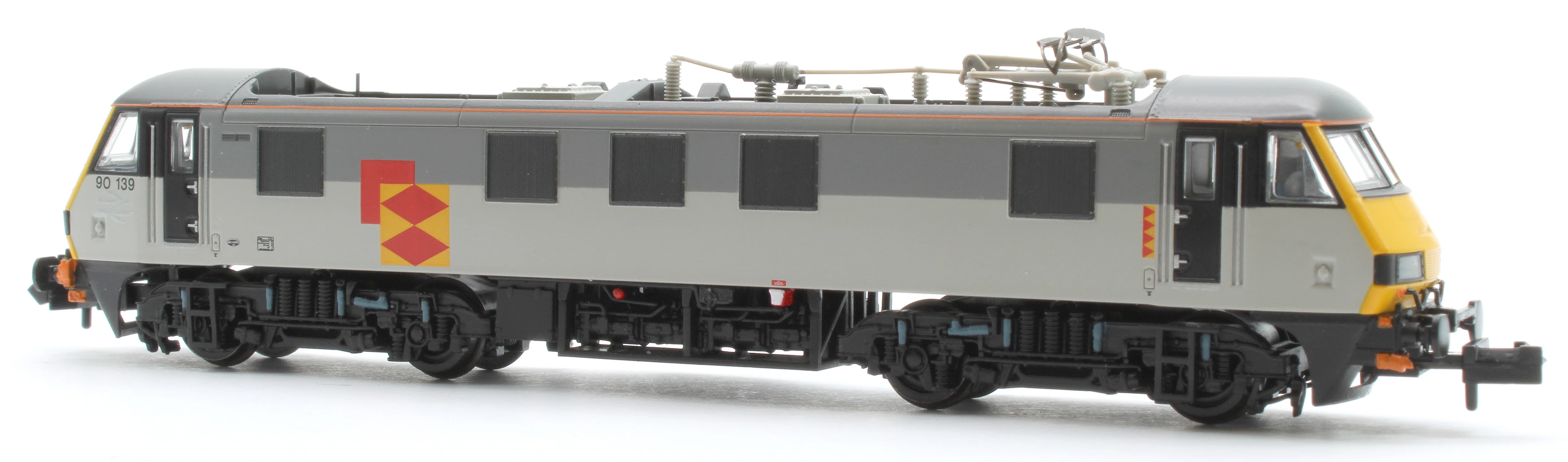 Class 90/1 90139 BR Railfreight Distribution Sector Electric Locomotive - Image 2