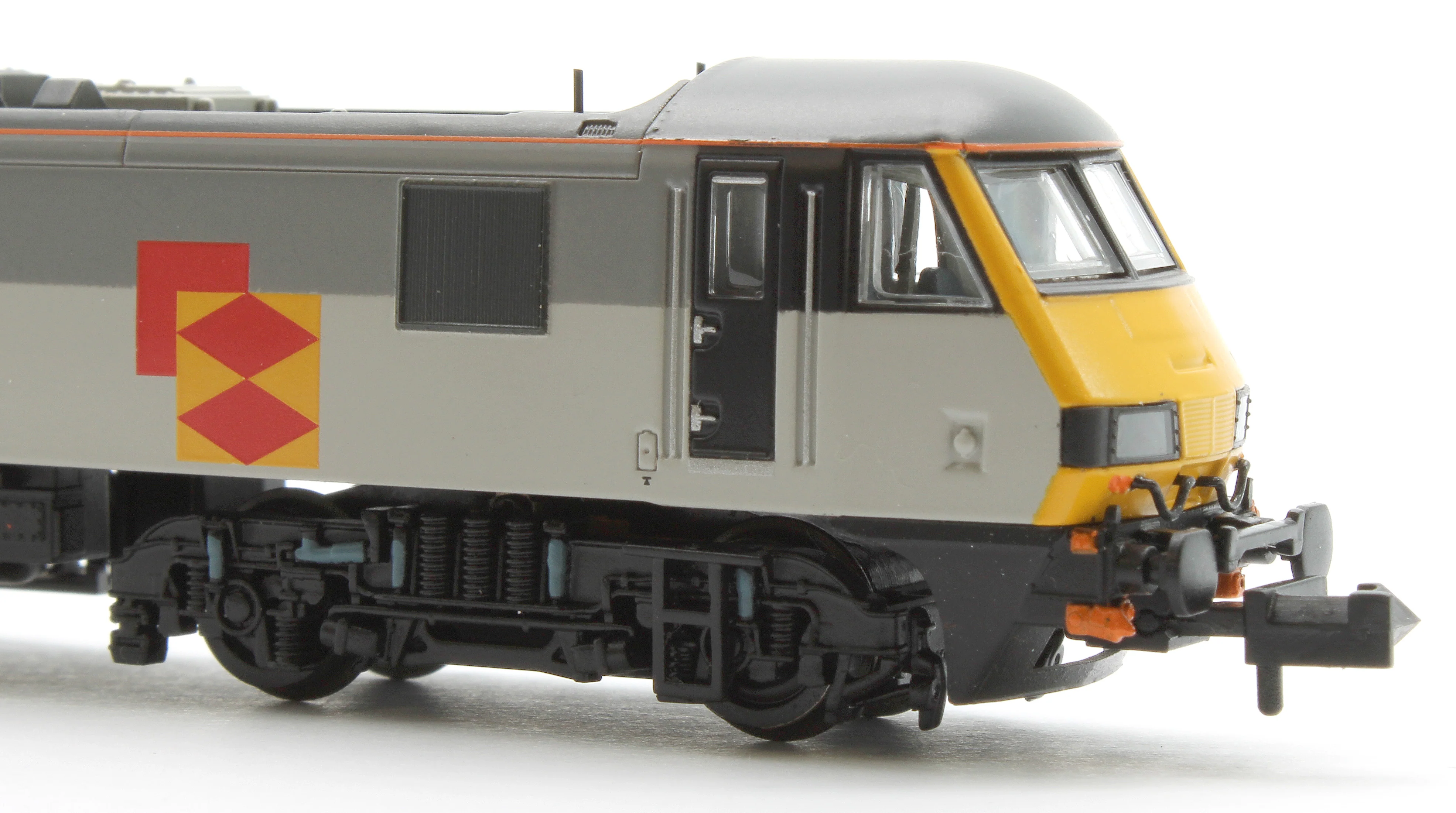 Class 90/1 90139 BR Railfreight Distribution Sector Electric Locomotive - Image 7