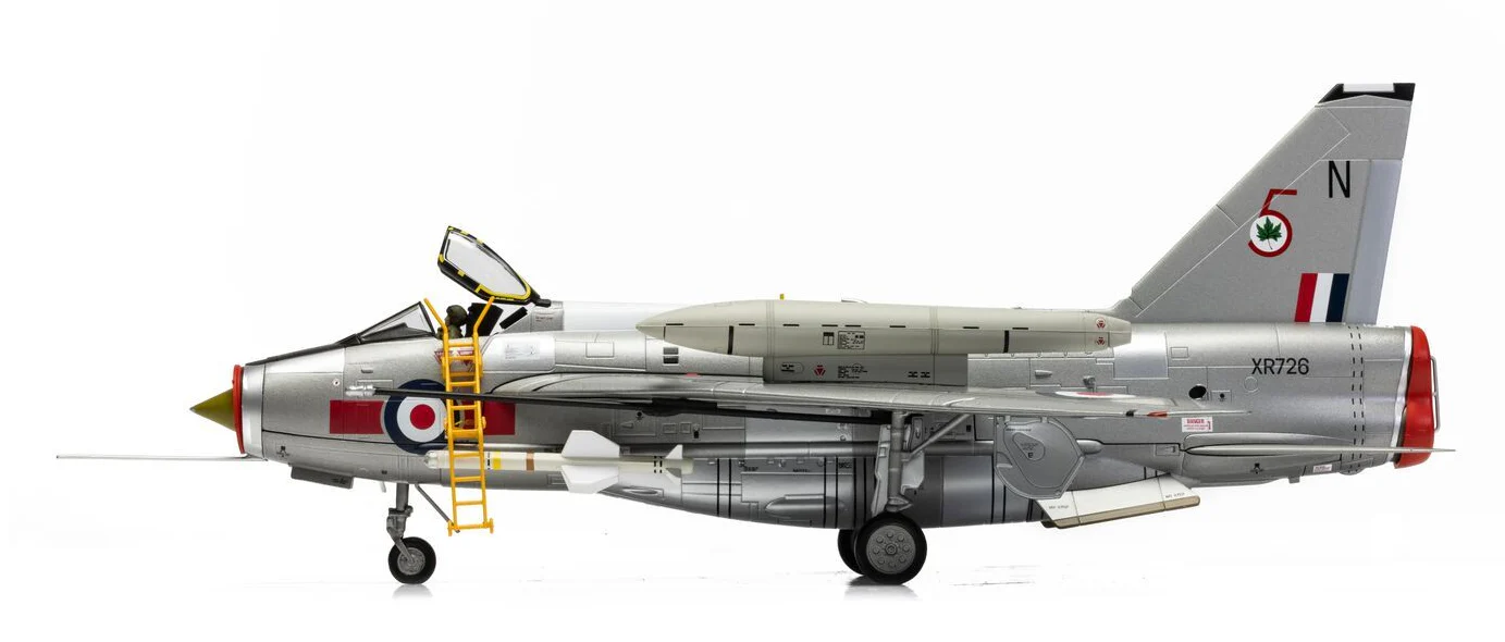 English Electric Lightning F.6 XR726/N, RAF No.5 Squadron - Image 13