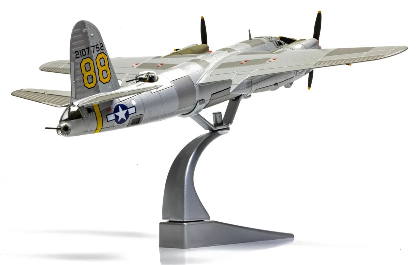 Martin B-26C-45-MO Marauder, 42-107752 / BN 88 ‘Miss Arkansas’, Lt Leo A Lampman - Image 4