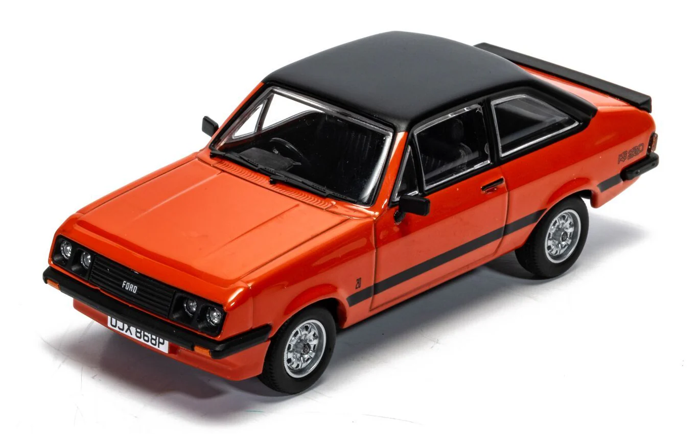 Ford Escort Mk2 RS2000, Carnival Red - Image 4