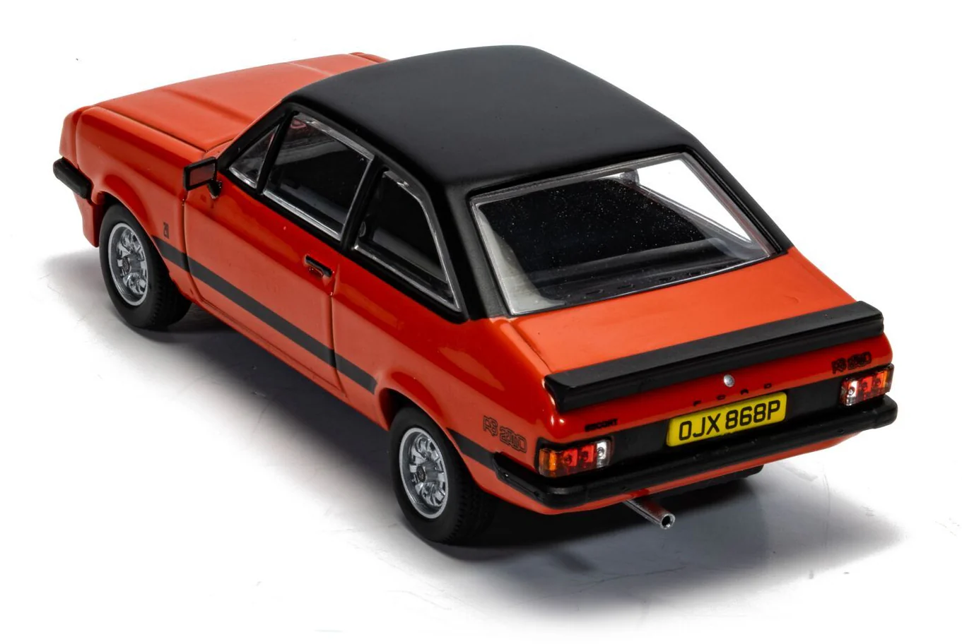 Ford Escort Mk2 RS2000, Carnival Red - Image 5