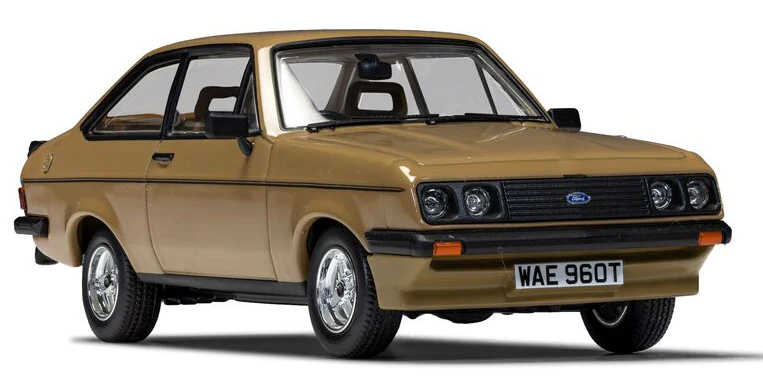 VA14911 Ford Escort Mk2 RS2000 Custom, Tuscan Beige - Image 4