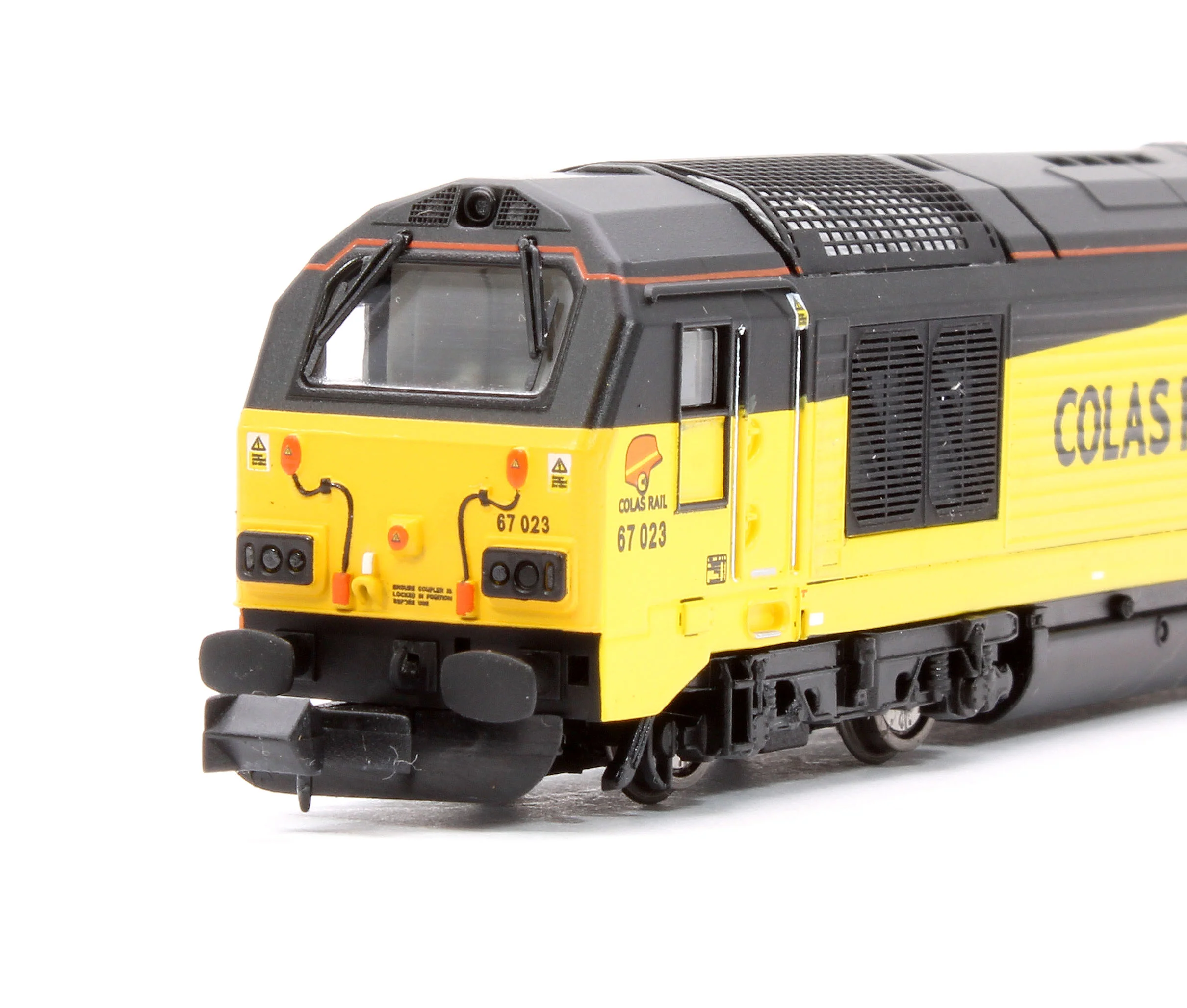 2D-010-012 Class 67 Colas Rail 67023 Stella Diesel Locomotive - Image 7