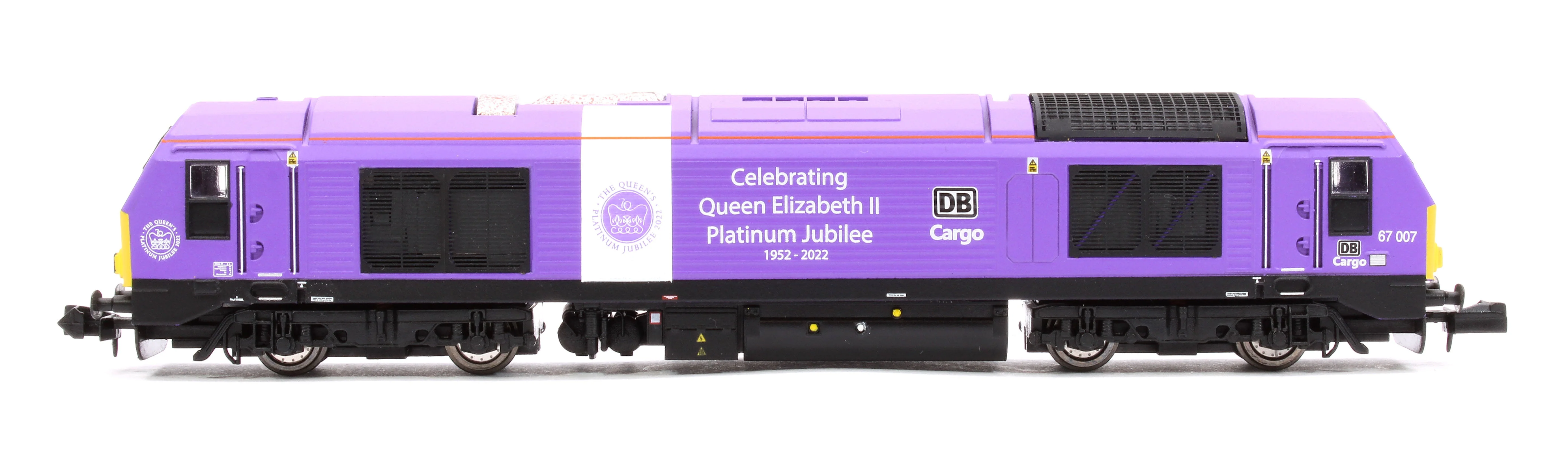 Pre-Owned 2D-010-016 Class 67 DB Cargo 'Celebrating Queen Elizabeth II Platinum Jubilee' 67007 Diesel Locomotive - Image 6