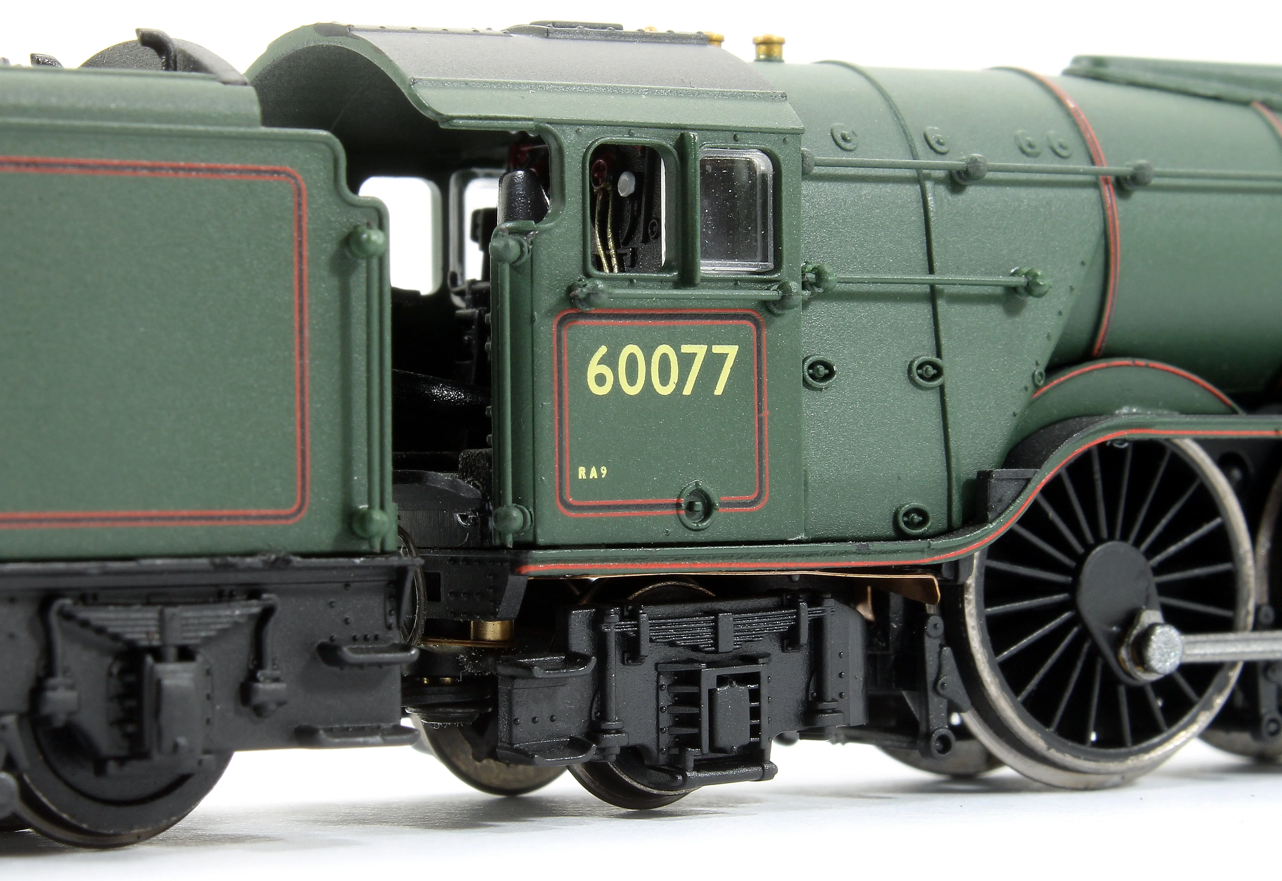 Pre-Owned 2S-011-009 A3 The White Knight 60077 BR Green Early Crest - Image 6
