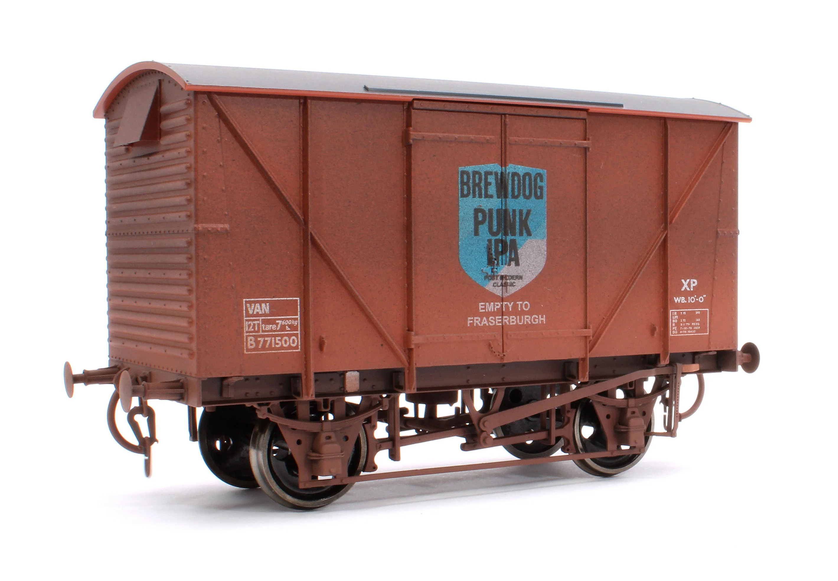 7F-056-033W Br Standard Plywood Van Brewdog Punk Ipa - Weathered