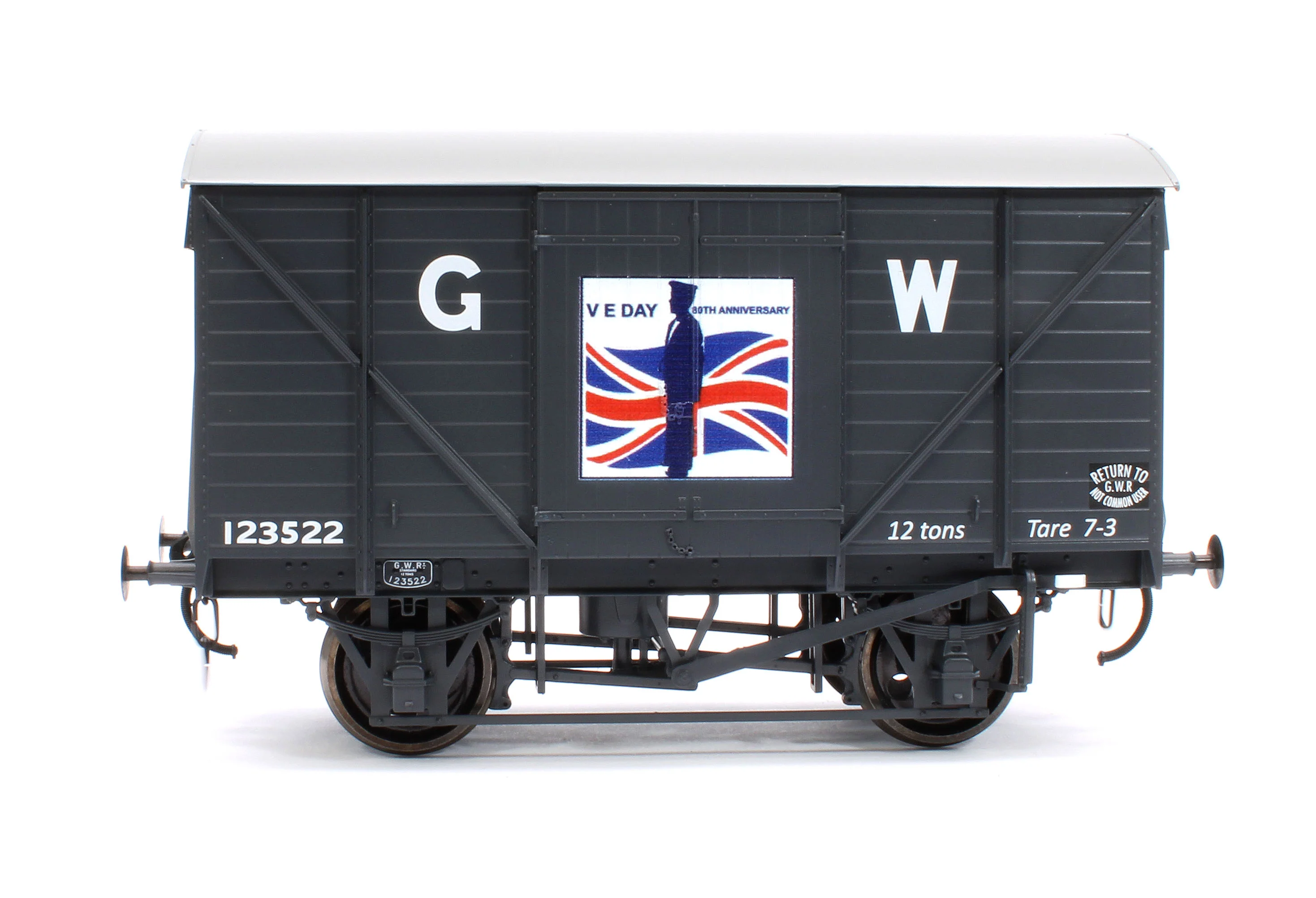 7F-066-010 GW Standard VE Day 80th Anniversary Navy No.123522 - Image 2