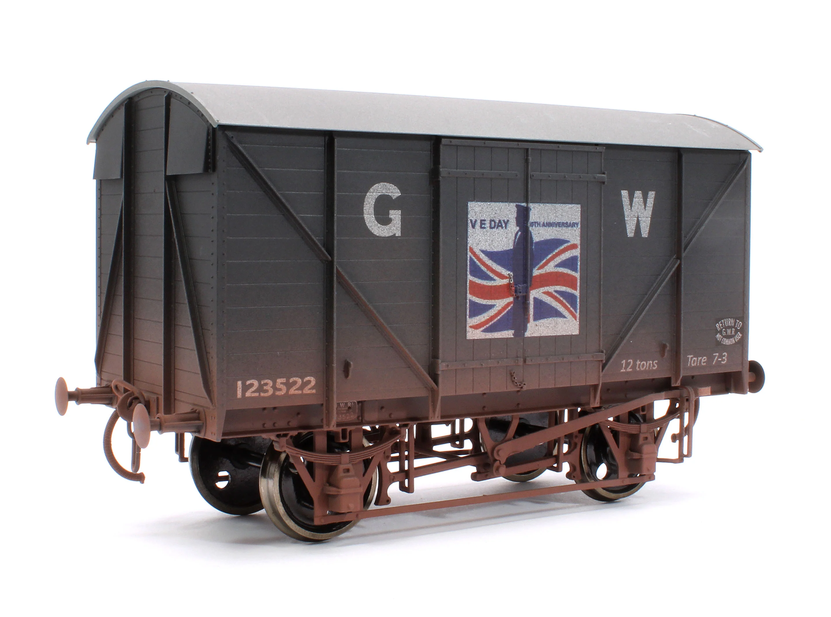 7F-066-010W GW Standard VE Day 80th Anniversary Navy No.123522 - Weathered