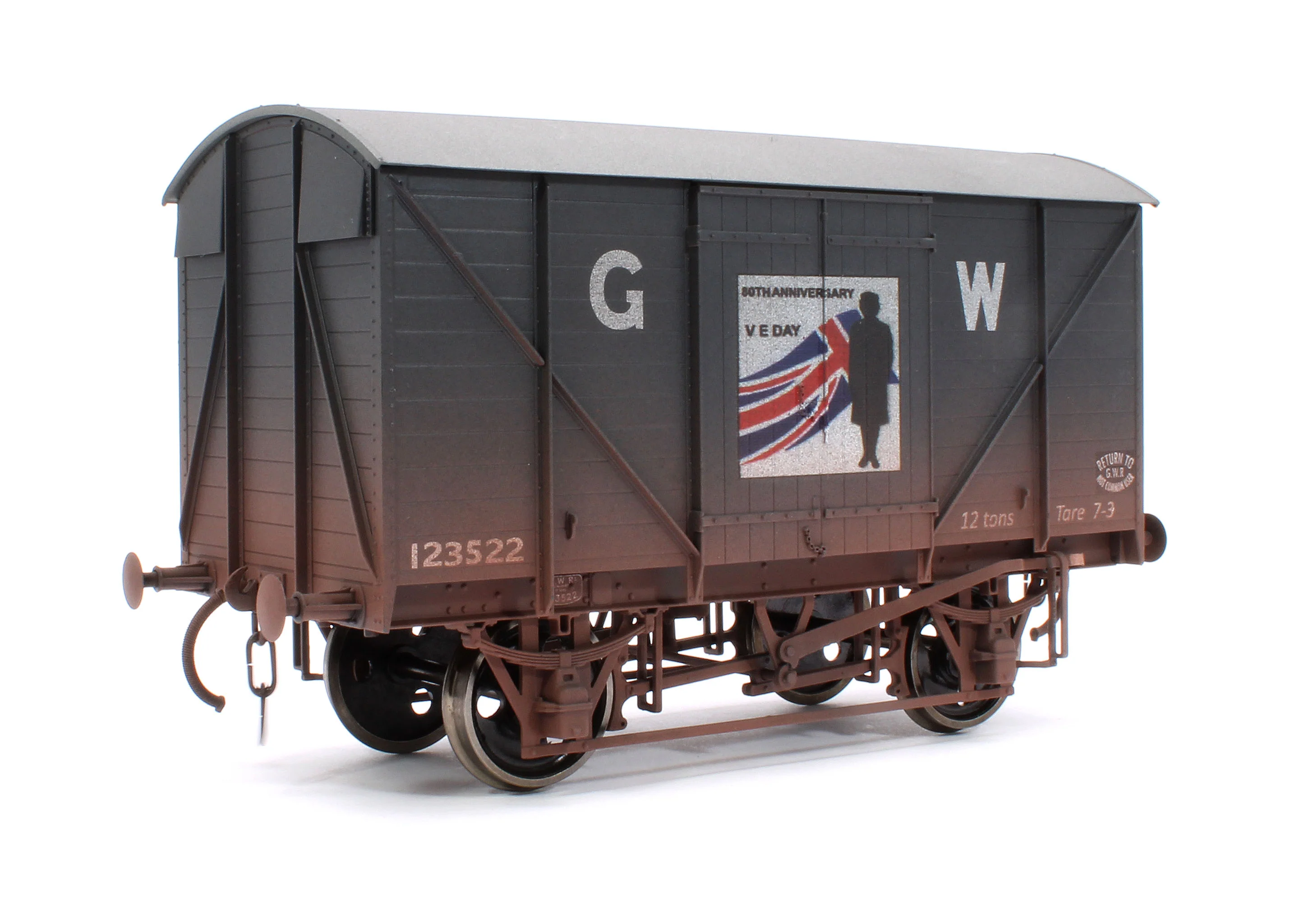 7F-066-011W GW Standard VE Day 80th Anniversary Army No.123522 - Weathered