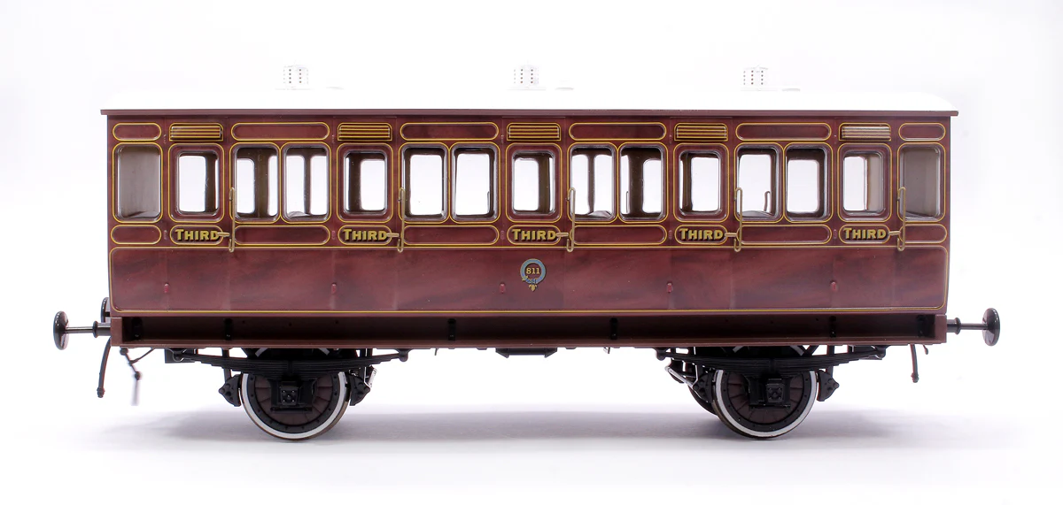 Stroudley 4 Wheel Main Line Oil Lit 3rd Mahogany 811 - DCC & Light Bar Fitted - Image 2
