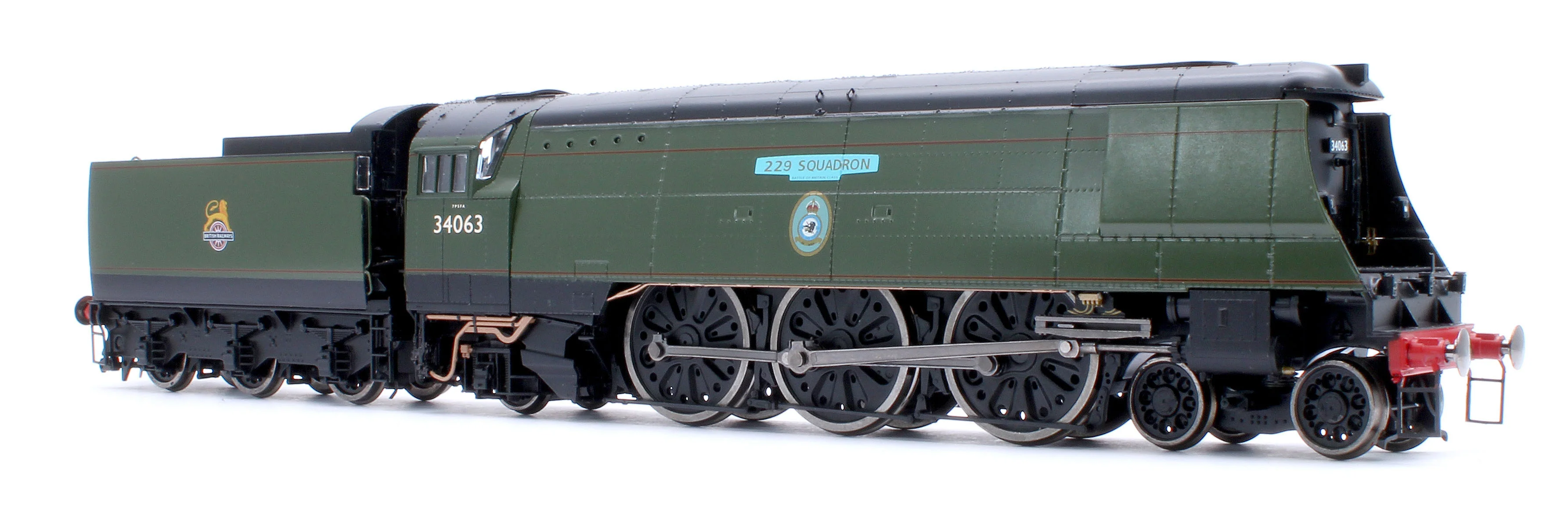 Black Label Battle of Britain 229 Squadron 34063 BR Green Early Crest Steam Locomotive - DCC Sound & Smoke - Image 6