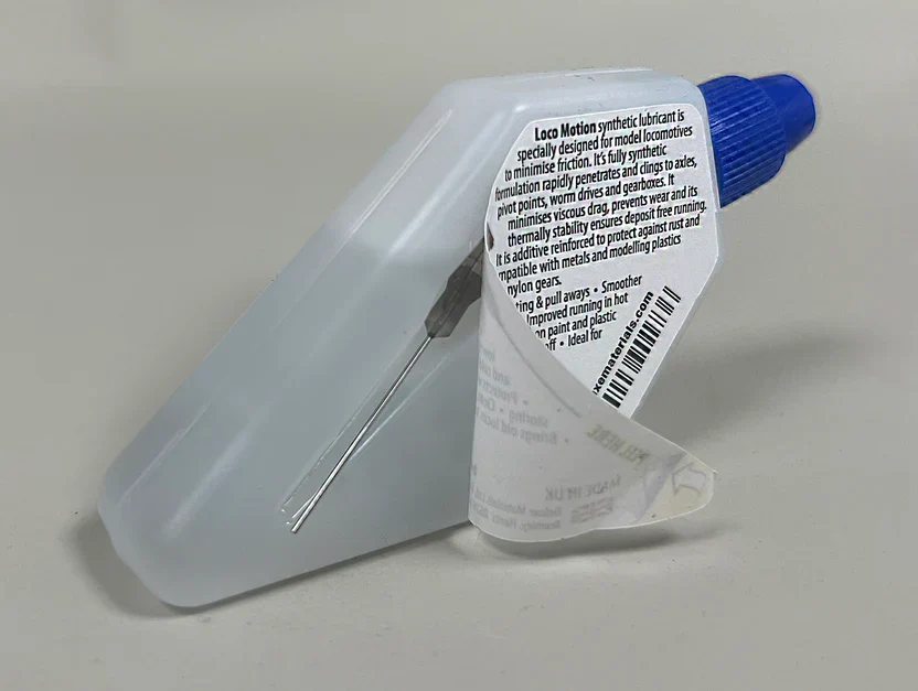 LU06 Loco Motion Oil (25ml) - Image 4