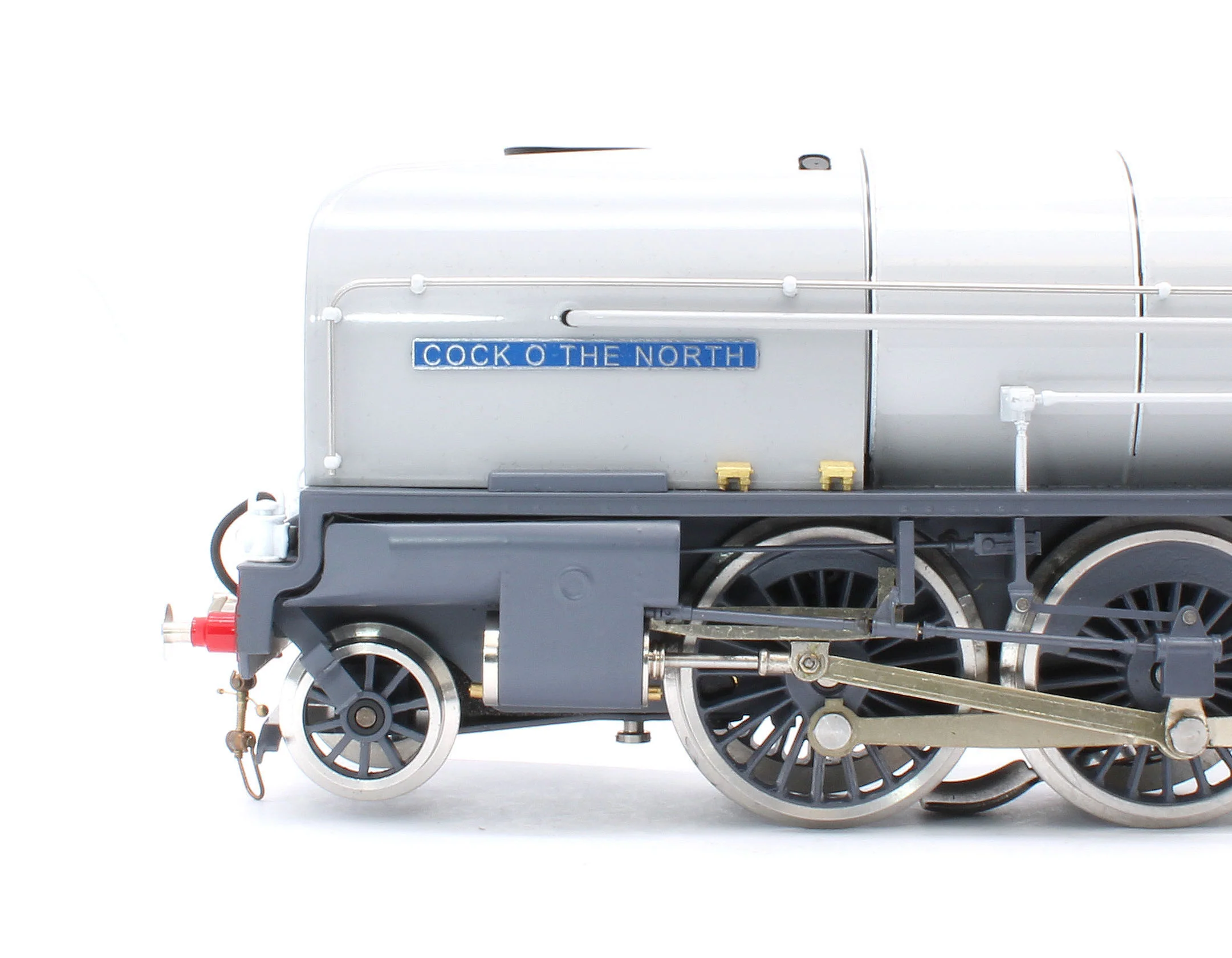 E/36-A3-CN P2 Class Non-Streamlined "Cock O The North" 2-8-2 Two Tone Grey No. 2001 Steam Locomotive - Image 5