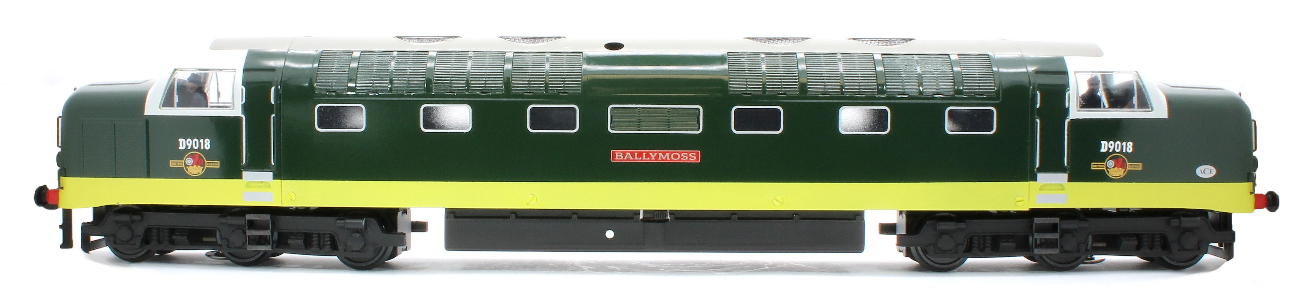 E/41-B2 Class 55 English Electric Deltic "Ballymoss" BR Green Small Yellow Panels No. D9018 Diesel Locomotive - Image 2