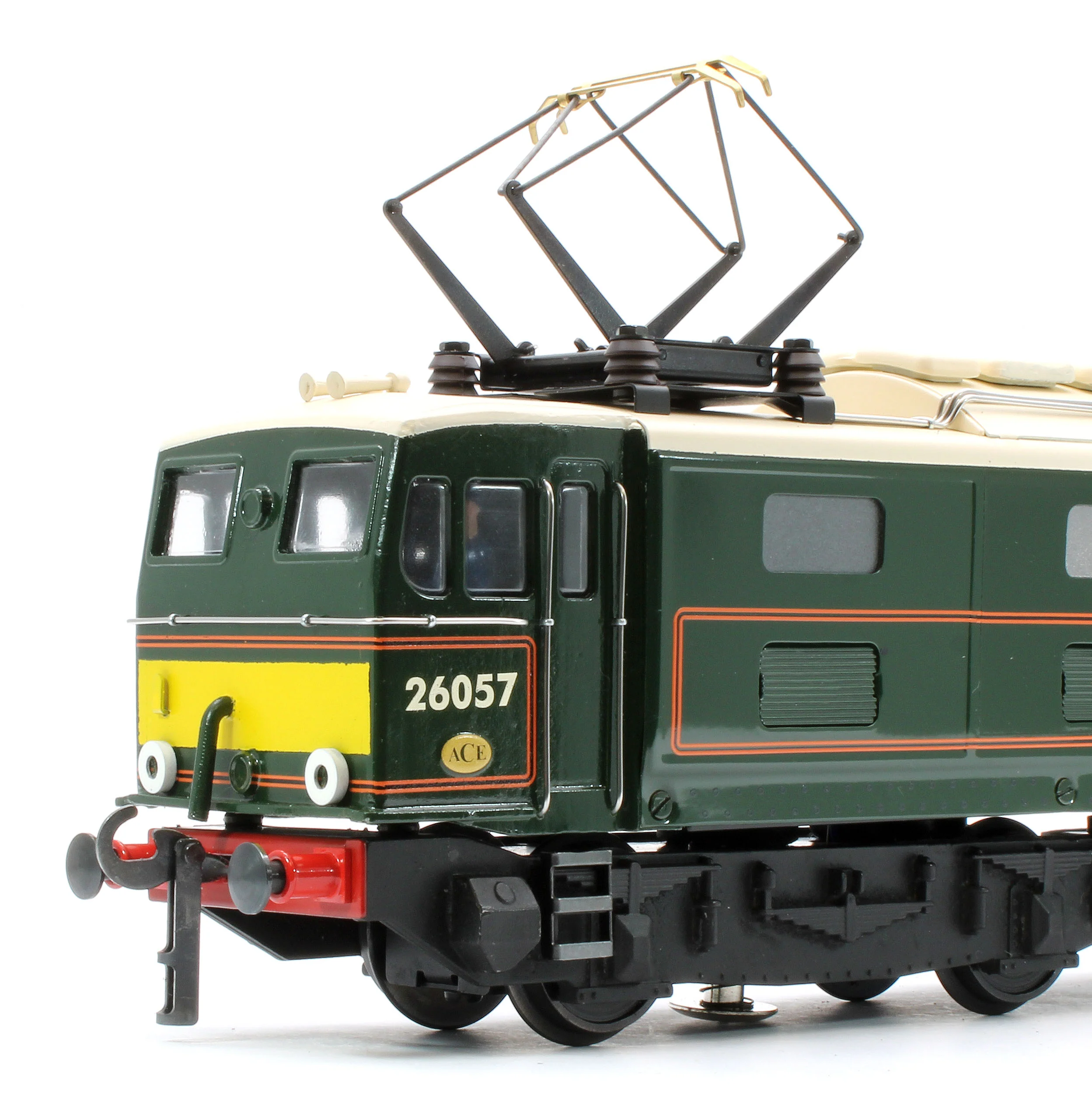 E/49-B4 "EM1" BR Class 76 "Ulysses" (Post 1956) Lined Gloss Green with Small Yellow Ends No.26057 Electric Locomotive - Image 6