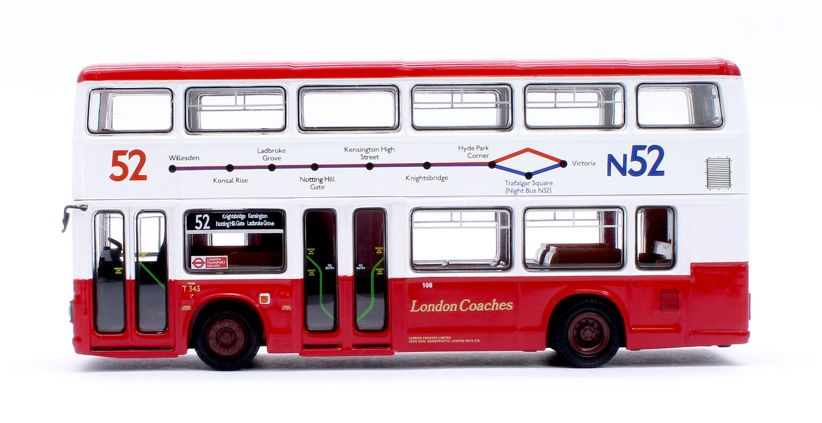 Leyland Titan B15 London Coaches T343 Route 52 Victoria Bus Station - Image 3