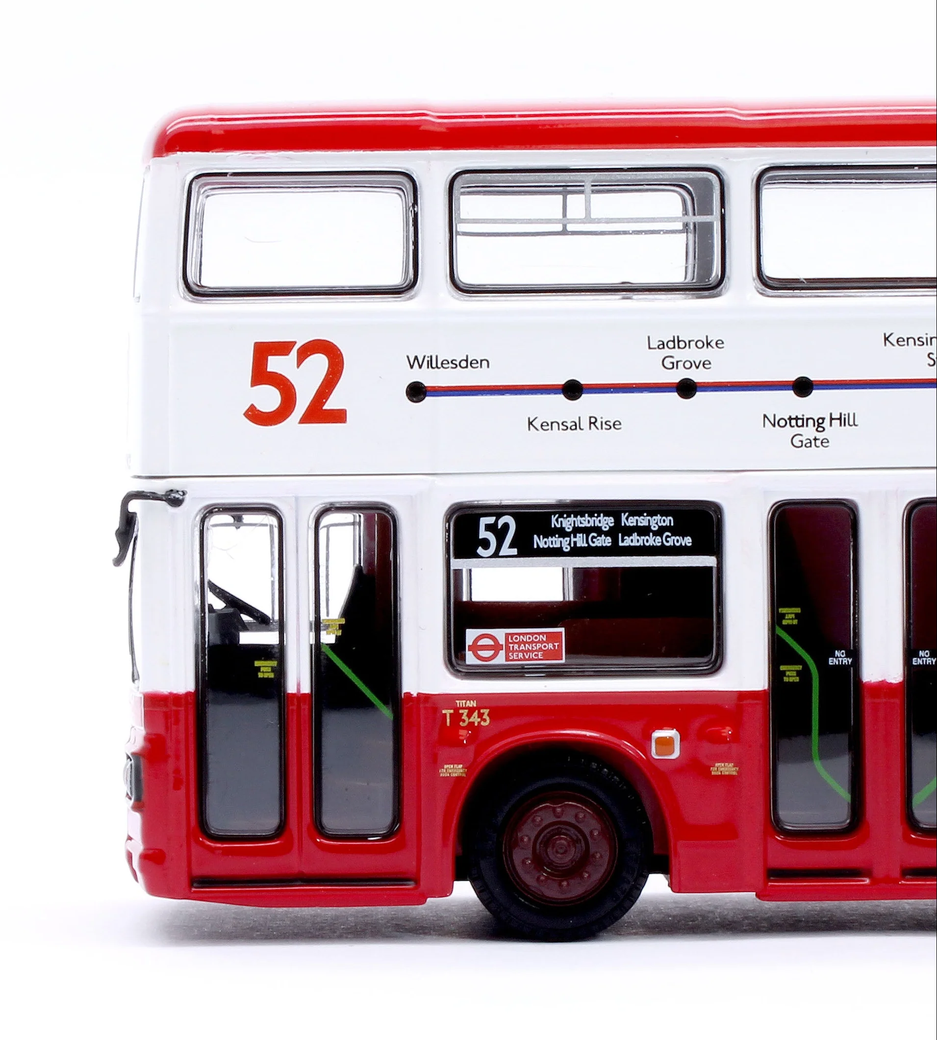 Leyland Titan B15 London Coaches T343 Route 52 Victoria Bus Station - Image 4