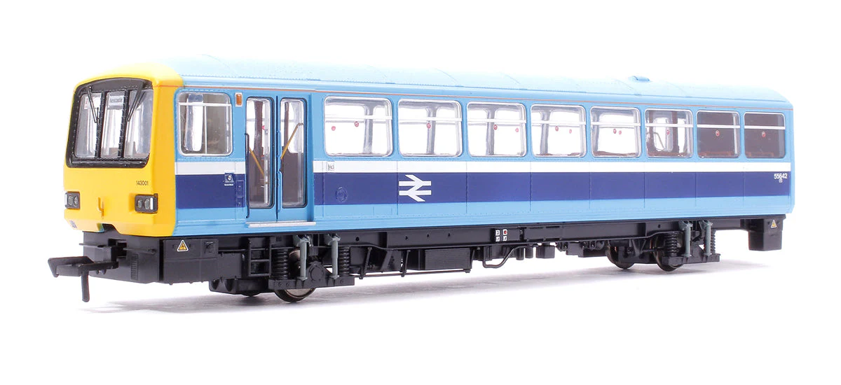 Pre-Owned E83022Class 143 2-Car DMU 143001 BR Provincial (Original) - Image 2
