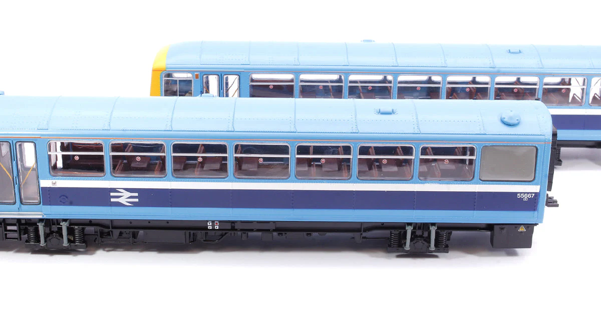 Pre-Owned E83022Class 143 2-Car DMU 143001 BR Provincial (Original) - Image 9