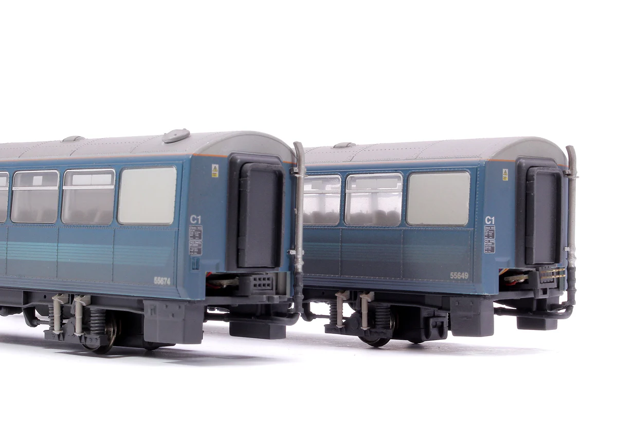 Class 143 2-Car DMU 143608 Arriva Trains Wales (Revised) - Weathered - Image 10