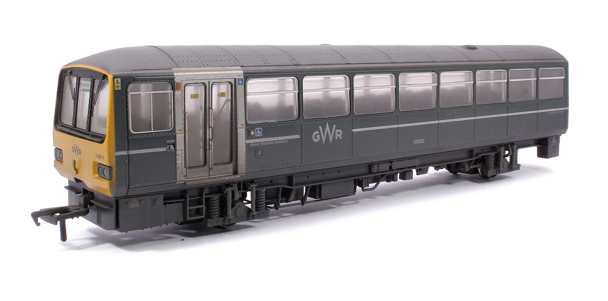 Class 143 2-Car DMU 143611 GWR Green (FirstGroup) - Weathered - Image 5