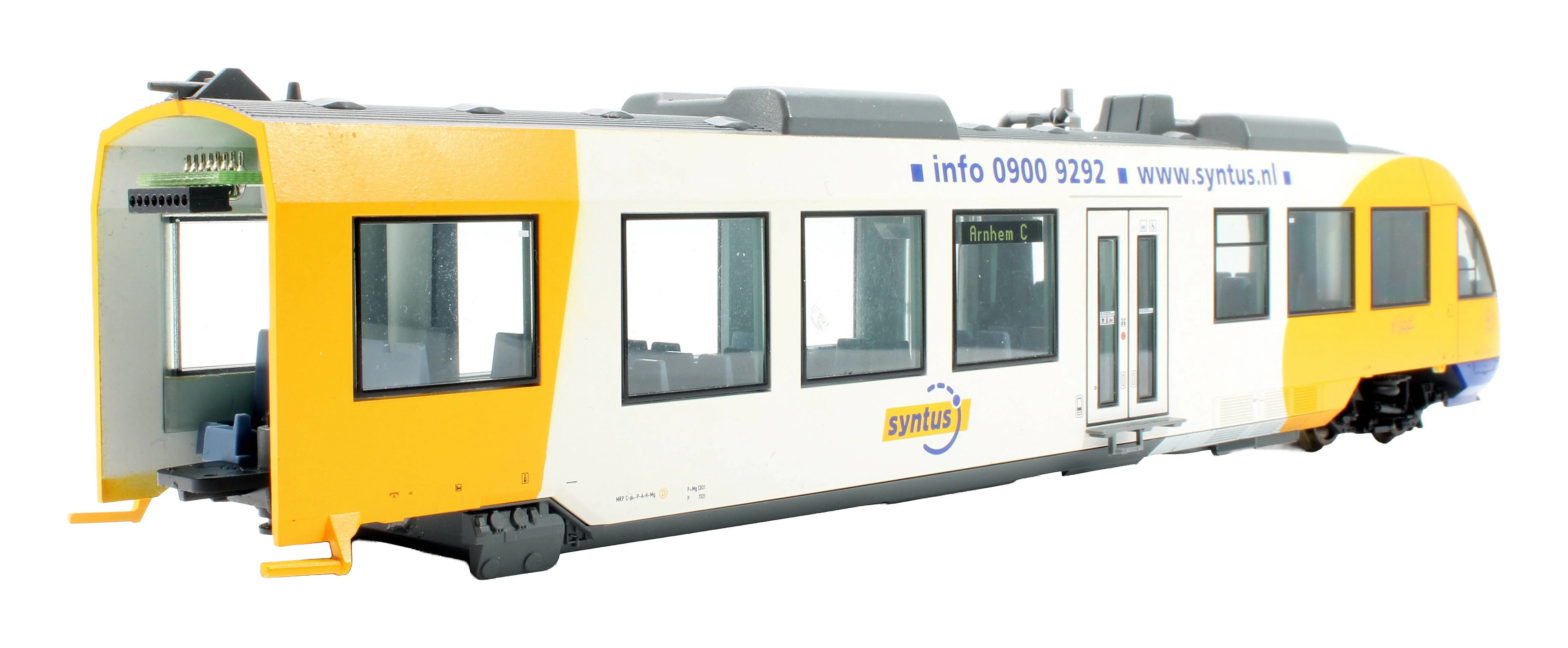 Pre-Owned 4423 Syntus 'LINT' BR 648 2 Car DMU - DCC Fitted - Image 5