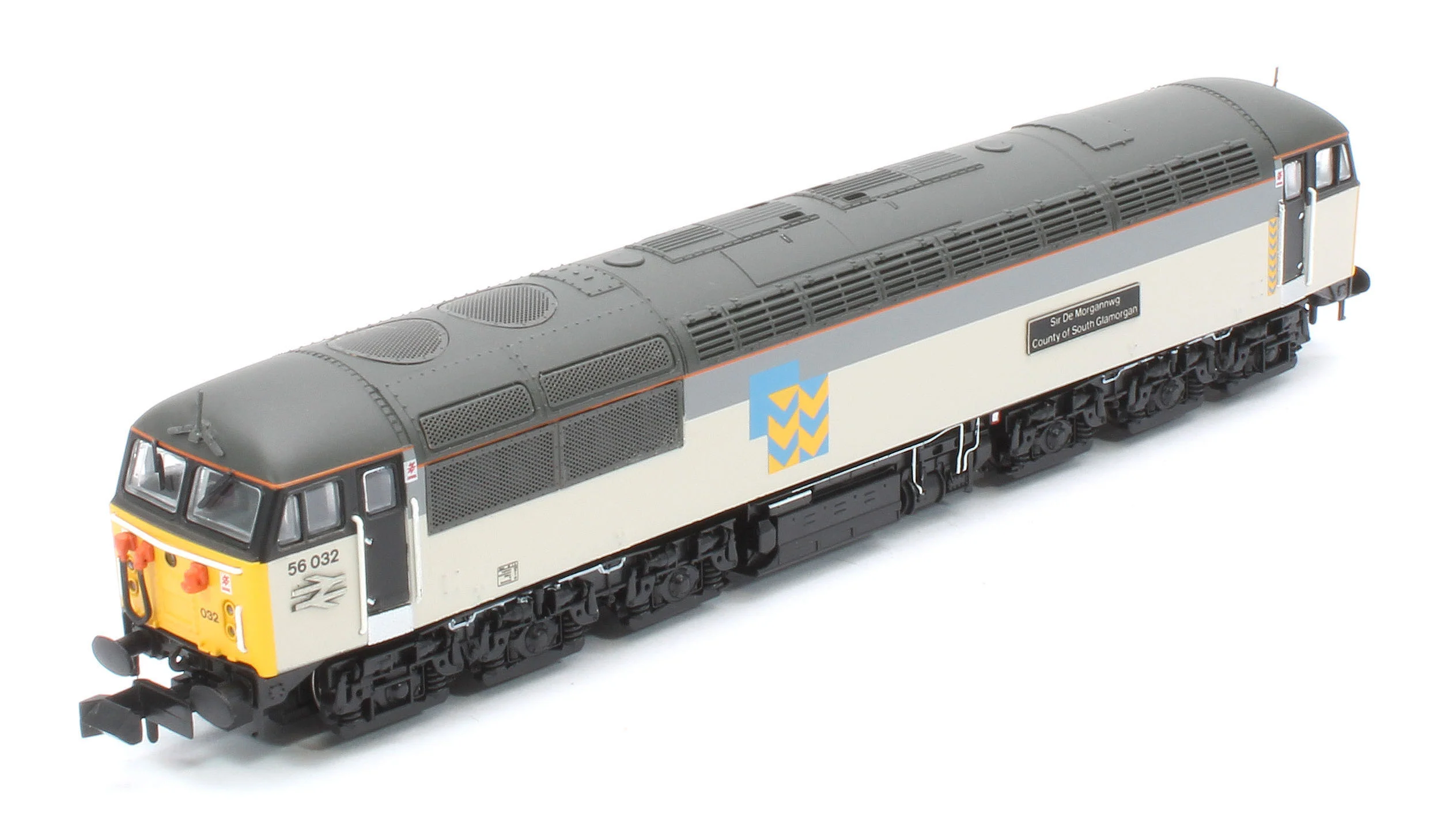 GM2210701D Class 56 032 County of South Glamorgan Railfreight Metals Diesel Locomotive - DCC Fitted - Image 11