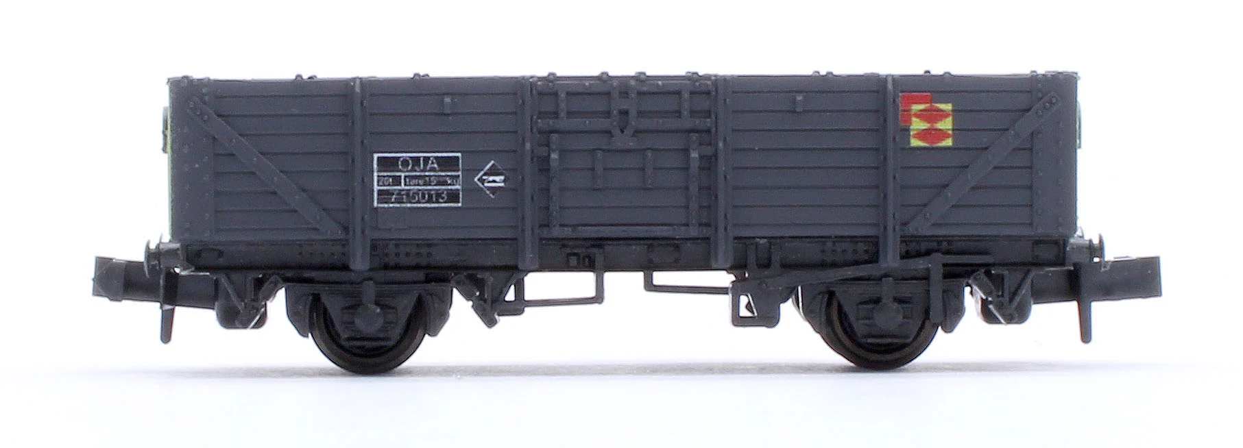 Electric Freight Premium Train Set - Image 9