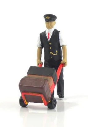 At the Station (6) Figure Set - Image 6