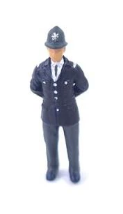 Town Folk (6) Figure Set - Image 8