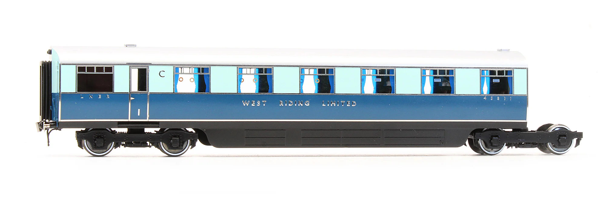 Pre-Owned LNER West Riding Limited Articulated Double Open First C/D No.45811 & No.45812 - Image 4