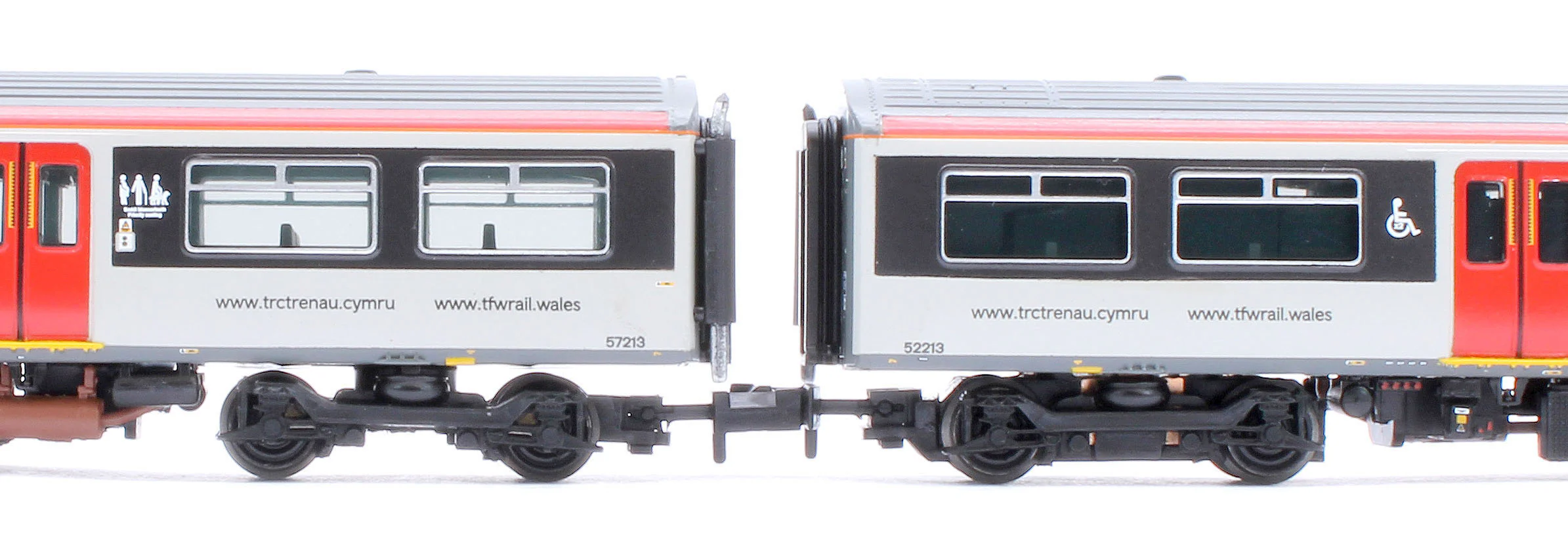 Class 150/2 2-Car DMU 150213 Transport for Wales - DCC Sound - Image 11