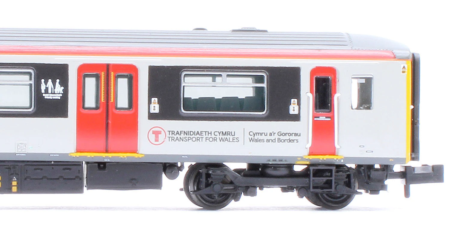 Class 150/2 2-Car DMU 150213 Transport for Wales - DCC Sound - Image 12