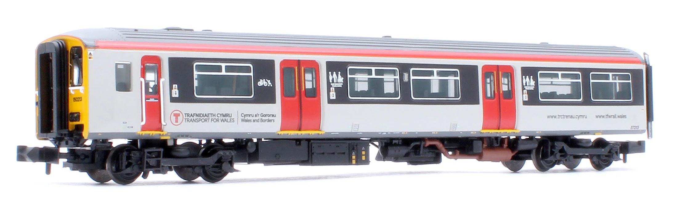 Class 150/2 2-Car DMU 150213 Transport for Wales - DCC Sound - Image 2
