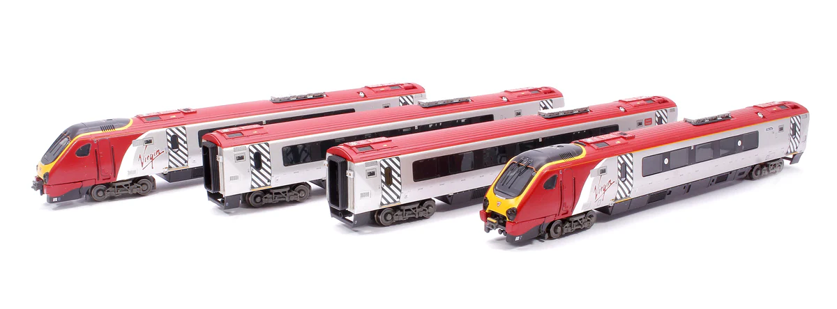 Class 220 4-Car DEMU 220018 'Dorset Voyager' Virgin Trains (Revised)