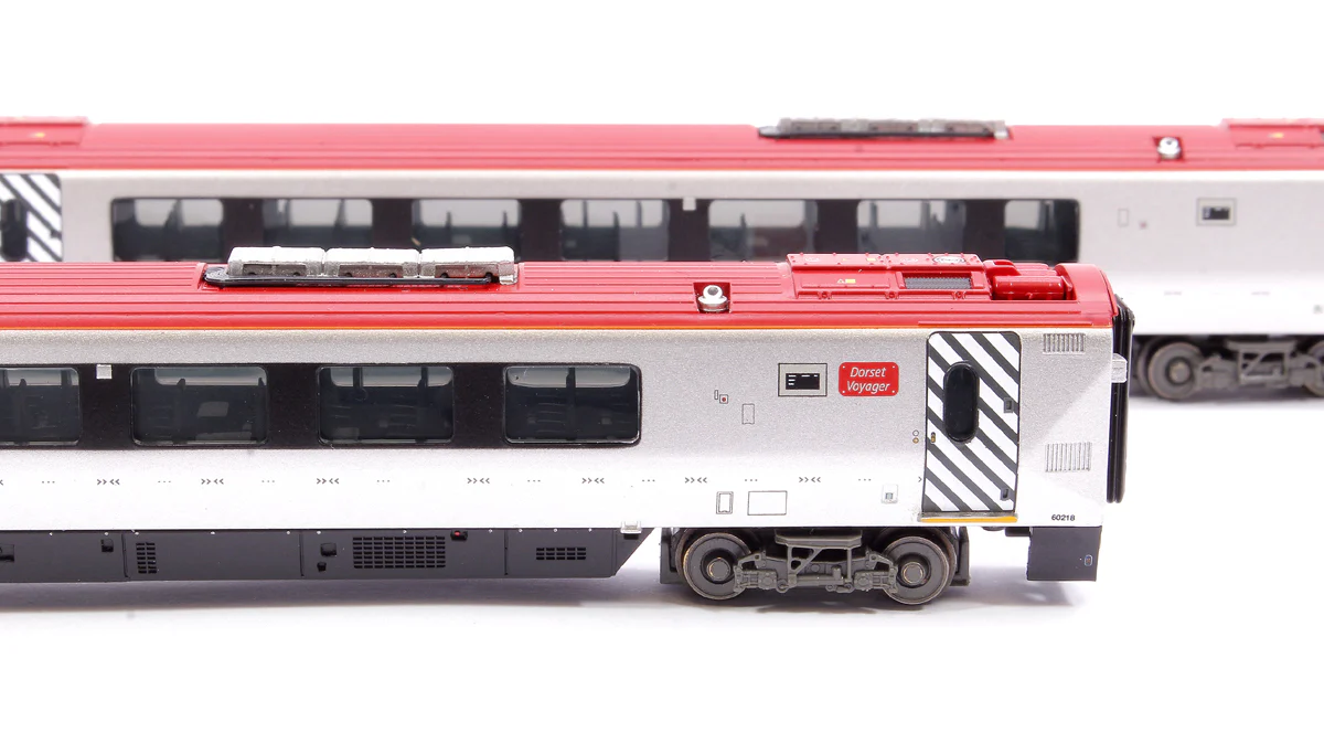 Class 220 4-Car DEMU 220018 'Dorset Voyager' Virgin Trains (Revised) - Image 15