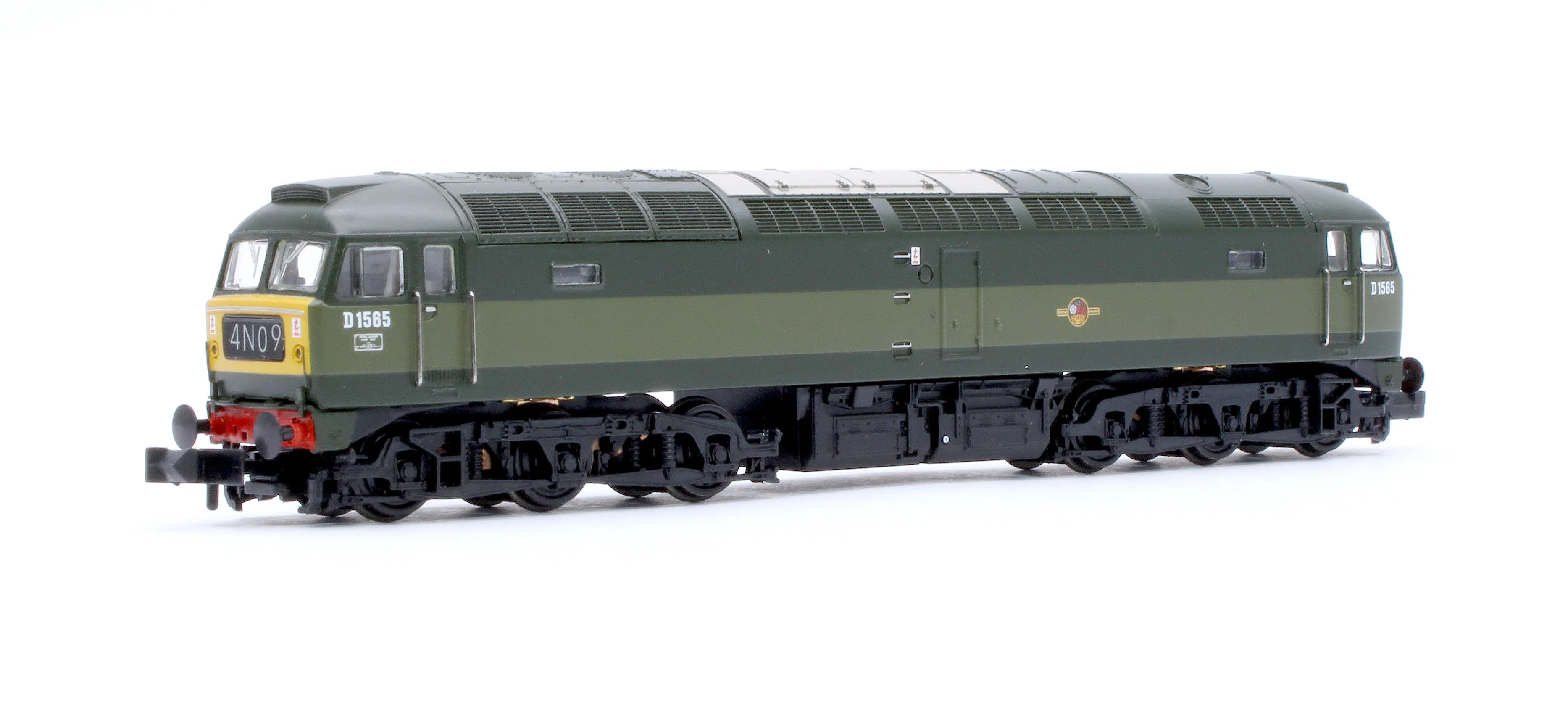 Class 47/0 D1565 BR Green (Small Yellow Panels) Diesel Locomotive - Image 3