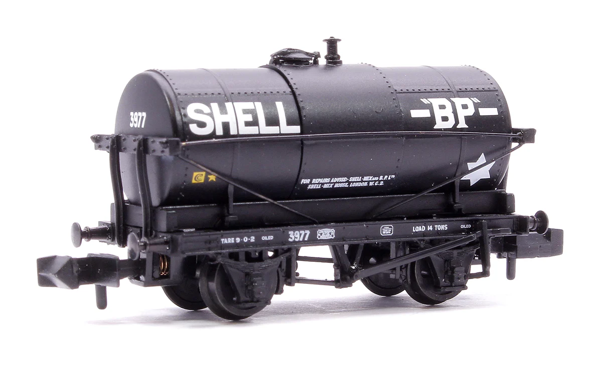 373-660A 14T Tank Wagon 'Shell/BP' Black No. 3977 - Image 3