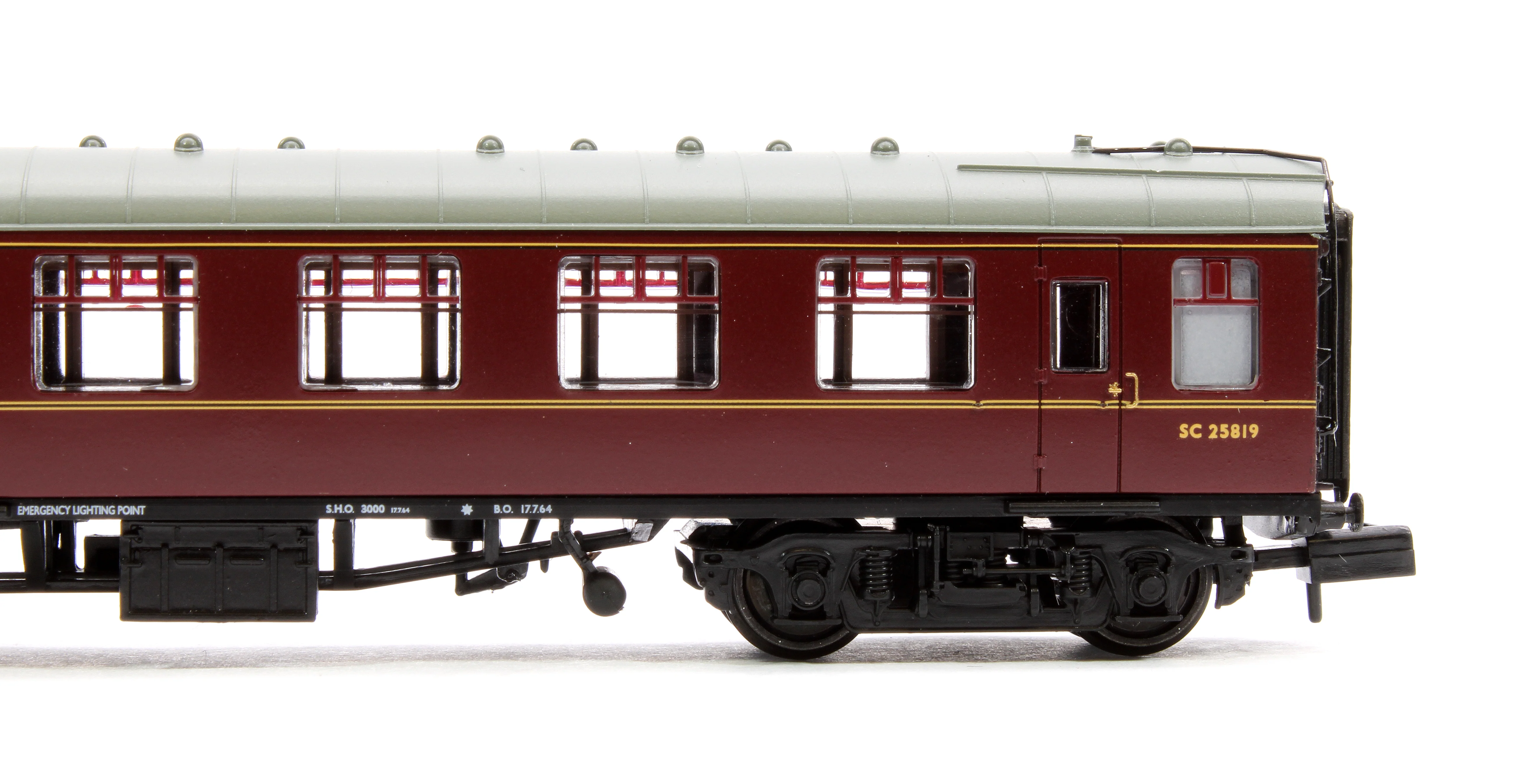 BR Mk1 SK Second Corridor BR Maroon No. SC25819 - Image 4