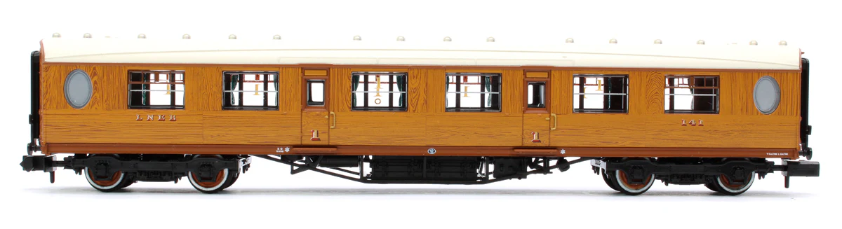 LNER Thompson First Corridor LNER Teak Effect 141 - Image 2