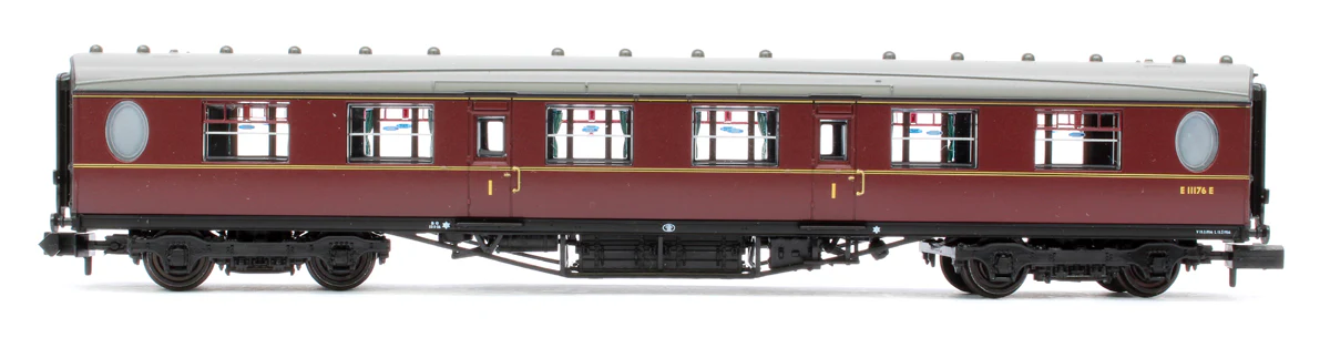 LNER Thompson First Corridor BR Maroon E11176E - Image 2