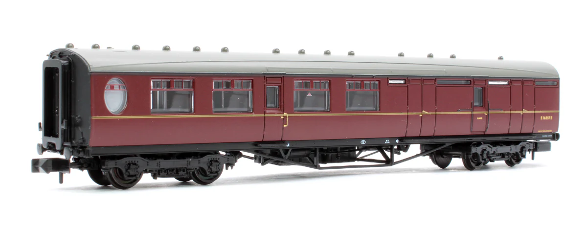 LNER Thompson Brake Second Corridor BR Maroon No. E16857E - Image 3
