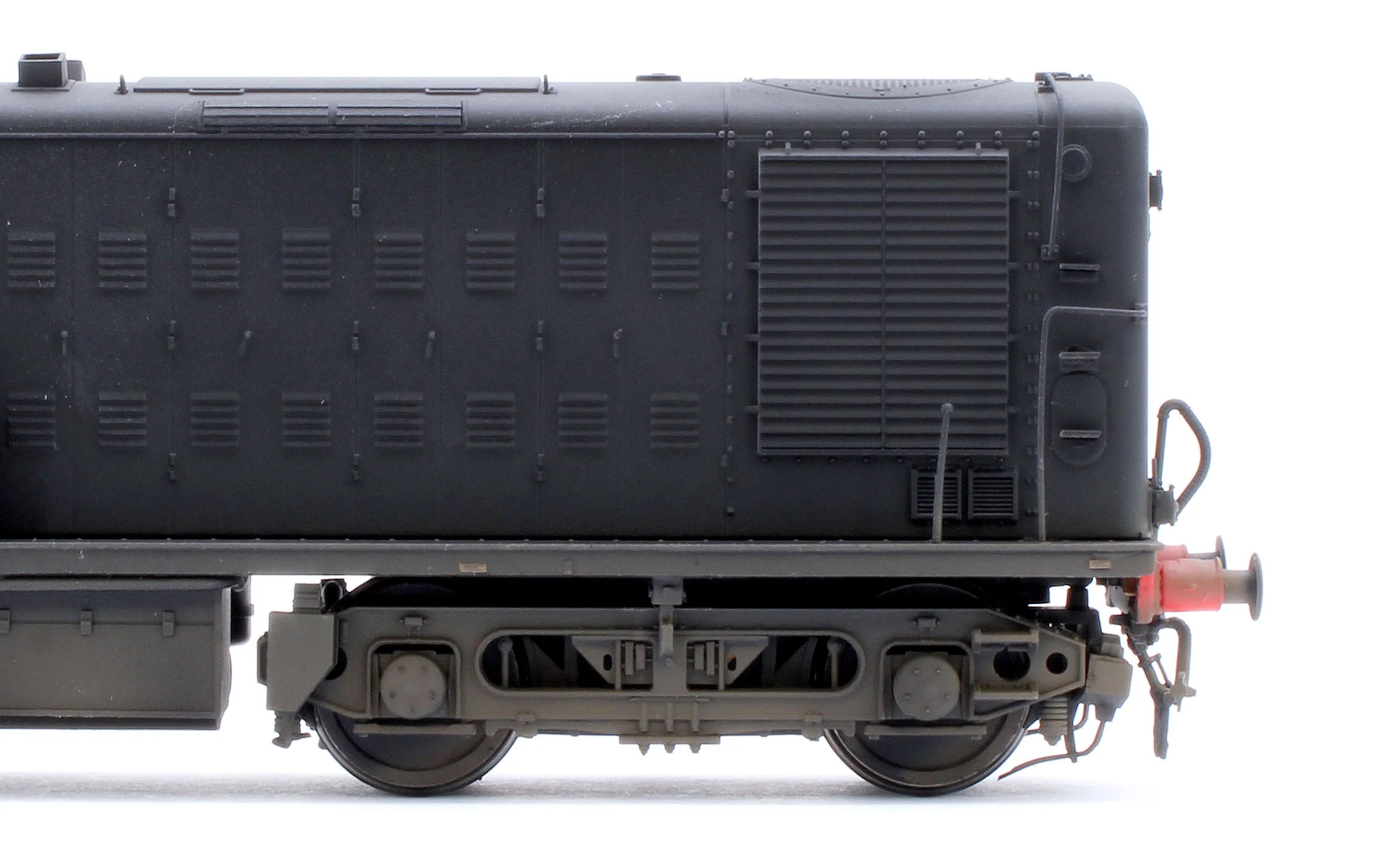 Pre-Owned North British Prototype 10800 BR Early Emblem Black with Black Bogies (final BR condition) Diesel Locomotive - Weathered - Image 10