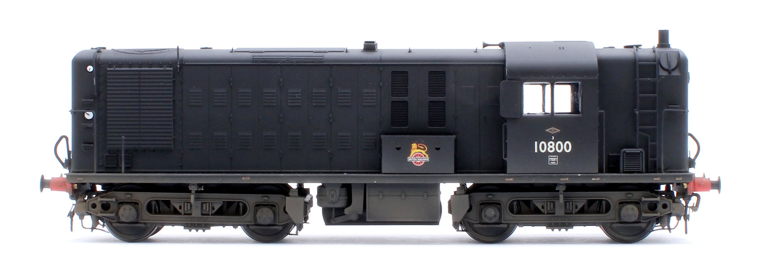 Pre-Owned North British Prototype 10800 BR Early Emblem Black with Black Bogies (final BR condition) Diesel Locomotive - Weathered - Image 5
